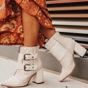 FREEBIRD Joey in Cream Snake Bootie